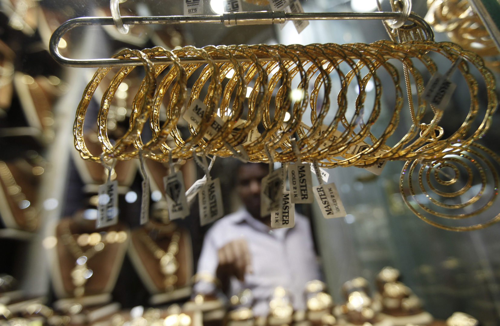 أسعار الذهب ترتفع لمستوى تاريخي في مصر