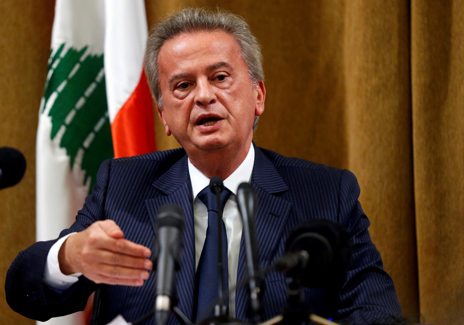 حاكم مصرف لبنان المركزي: نظام سعر الصرف المزدوج يضمن الاستقرار الاجتماعي