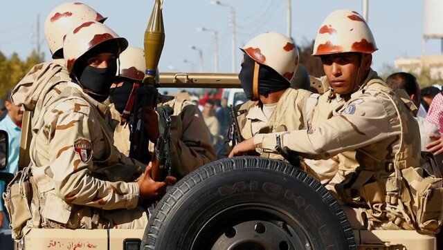 واتهم ترامب الجيش المصري باستخدام الدعم المالي الأمريكي لشراء أسلحة روسية
