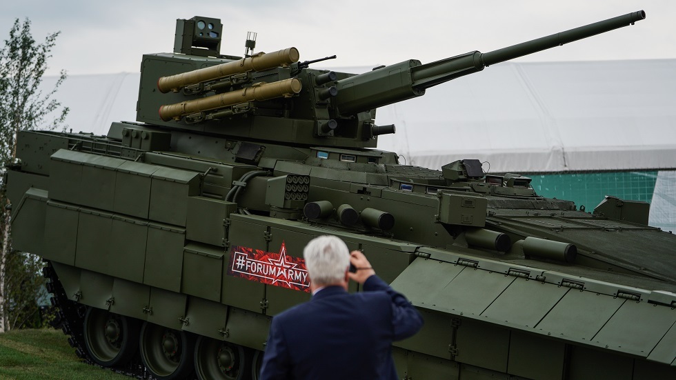 روسيا تجهز  إحدى أحدث عرباتها القتالية بأسلحة دقيقة وفتاكة