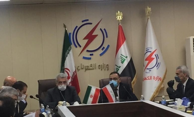ايران توقع على اتفاق لتصدير الكهرباء الى العراق لفترة عامين